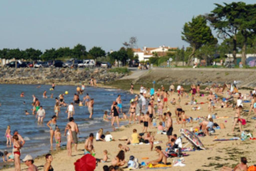 Le Clos Des Flots - La Plage La Flotte Extérieur photo